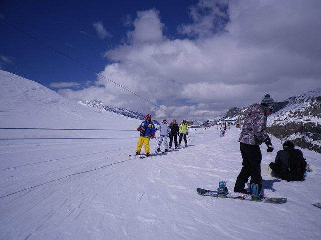 La fin de saison ski dans les Alpes 