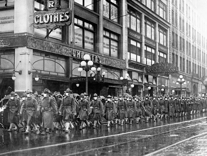 7.Seattle :Défilé du 39e régiment en route pour la France.
