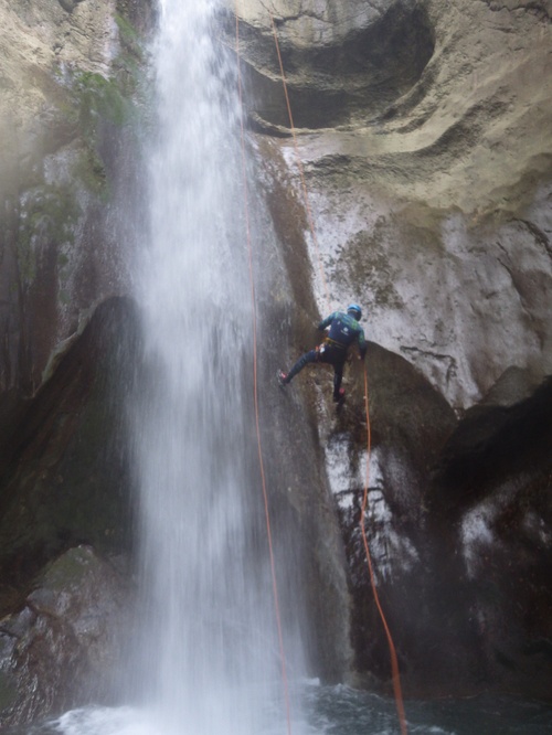CANYONING | Retour sur les dernières sorties du club CANYONING | Retour sur les dernières sorties du club