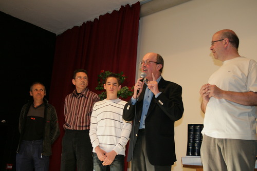 Le MJC et la JSL fêtent les Champions Le MJC et la JSL fêtent les Champions