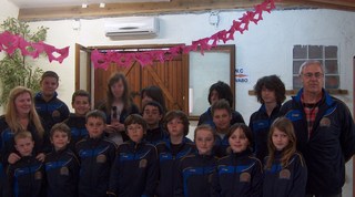 La journee découverte c'est terminée par : une veste offerte à chaque élève de l'école de tir. La journee découverte c'est terminée par : une veste offerte à chaque élève de l'école de tir.