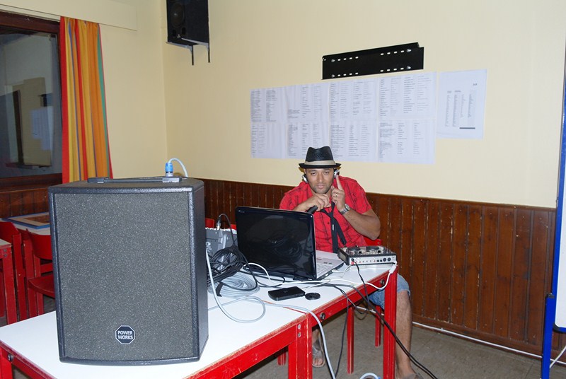 SAM_2283 (Copier) SAM_2283 (Copier)
