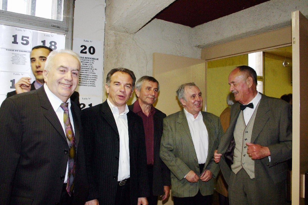 MJCREGION060408M05.JPG MJCREGION060408M05.JPG