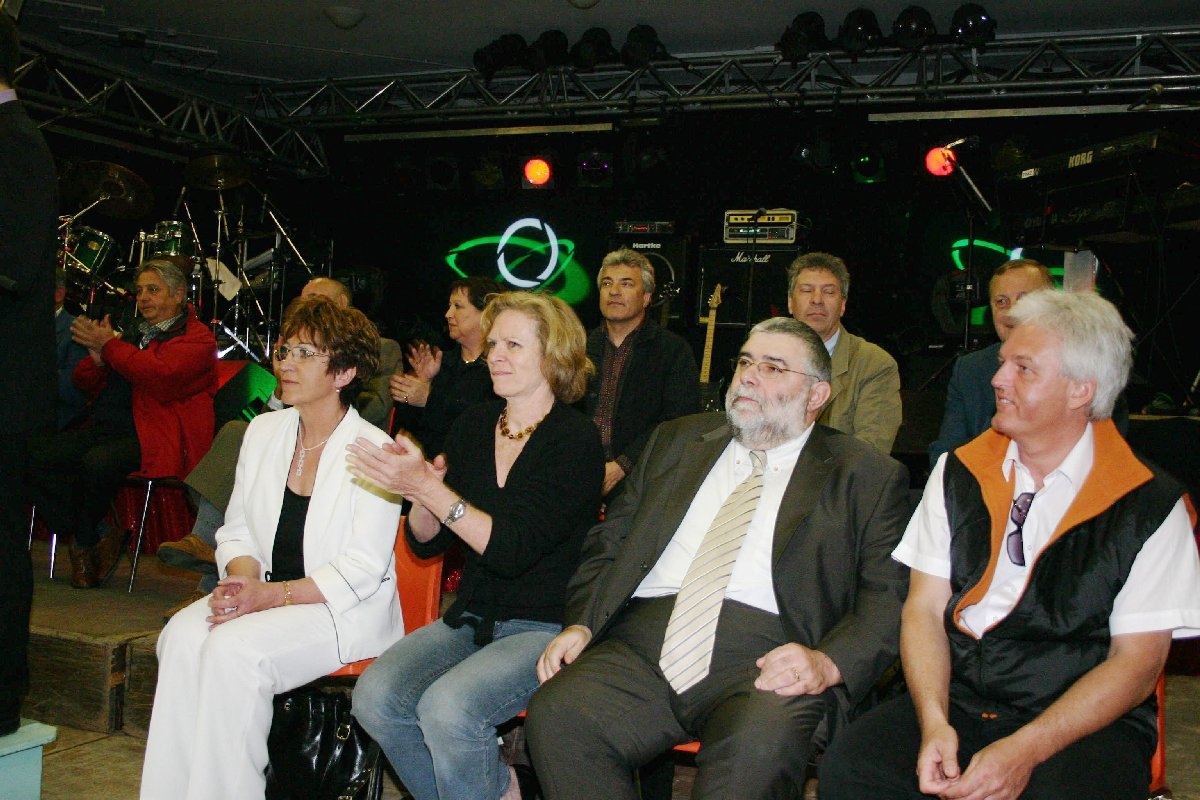 Soirée du 8 avril 2006 - 60 ans MJC Soirée du 8 avril 2006 - 60 ans MJC